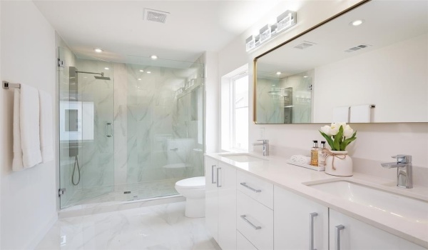 835 Nomas Street, Dallas, TX 75212, 4 Bedrooms Bedrooms, ,3 BathroomsBathrooms,Residential,For Sale,835 Nomas Street,20854656