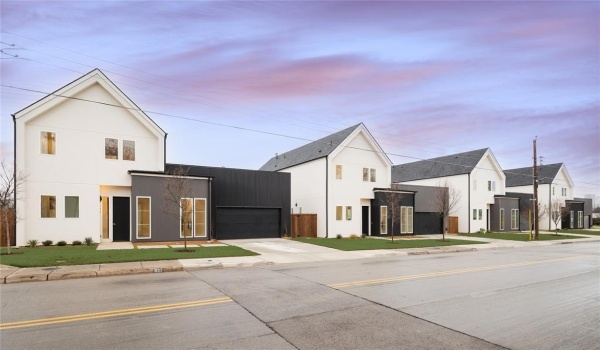 835 Nomas Street, Dallas, TX 75212, 4 Bedrooms Bedrooms, ,3 BathroomsBathrooms,Residential,For Sale,835 Nomas Street,20854656