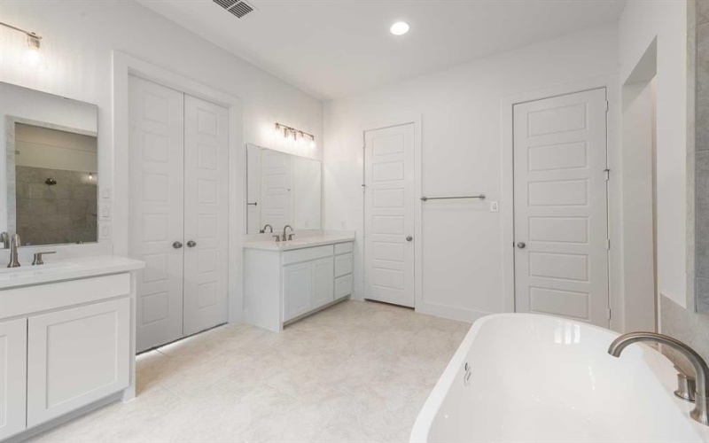 1606 Crestfallen Drive, Forney, TX 75126, 4 Bedrooms Bedrooms, ,3 BathroomsBathrooms,Residential,For Sale,1606 Crestfallen Drive,20854748