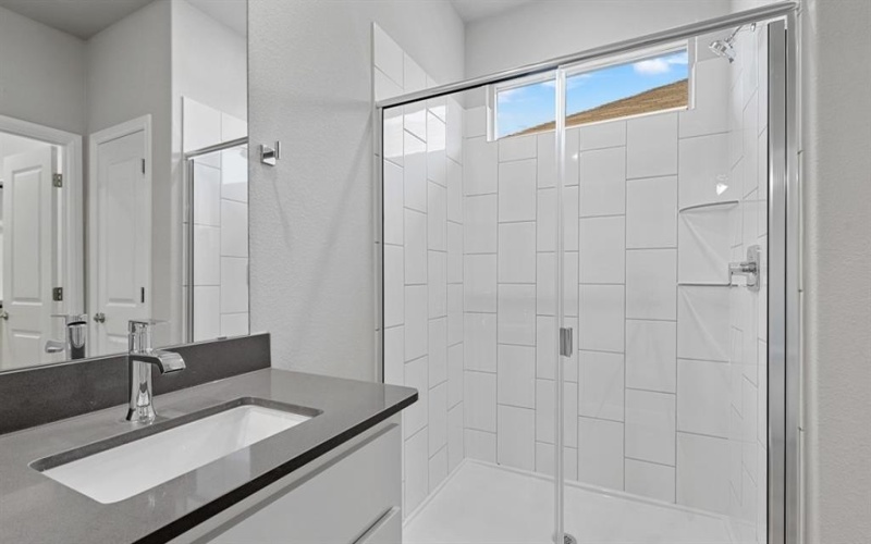 525 PICKETT CREEK Drive, Fort Worth, TX 76008, 5 Habitaciones Habitaciones , ,3 BañosBaños,Residential,En Venta,525 PICKETT CREEK Drive,20854855