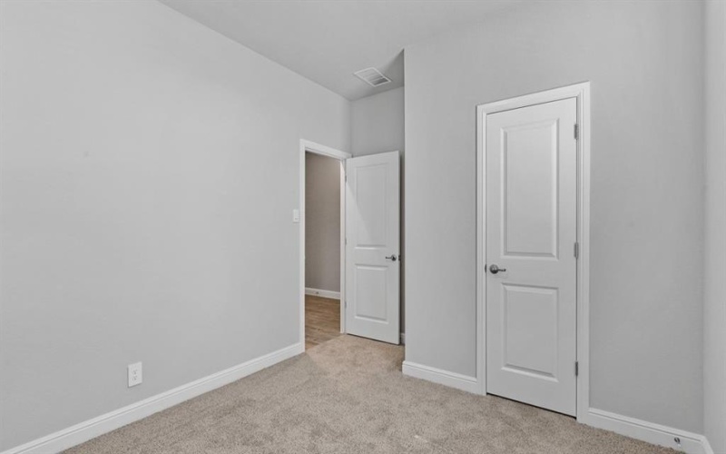 525 PICKETT CREEK Drive, Fort Worth, TX 76008, 5 Habitaciones Habitaciones , ,3 BañosBaños,Residential,En Venta,525 PICKETT CREEK Drive,20854855