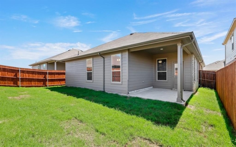 525 PICKETT CREEK Drive, Fort Worth, TX 76008, 5 Habitaciones Habitaciones , ,3 BañosBaños,Residential,En Venta,525 PICKETT CREEK Drive,20854855