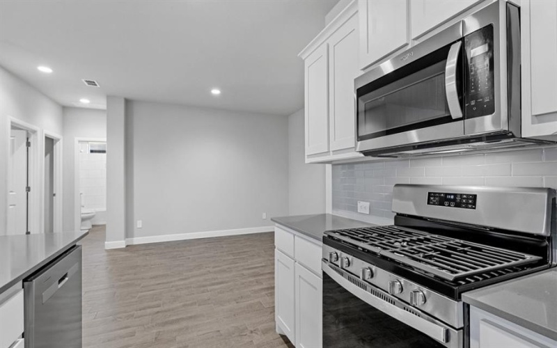 525 PICKETT CREEK Drive, Fort Worth, TX 76008, 5 Habitaciones Habitaciones , ,3 BañosBaños,Residential,En Venta,525 PICKETT CREEK Drive,20854855