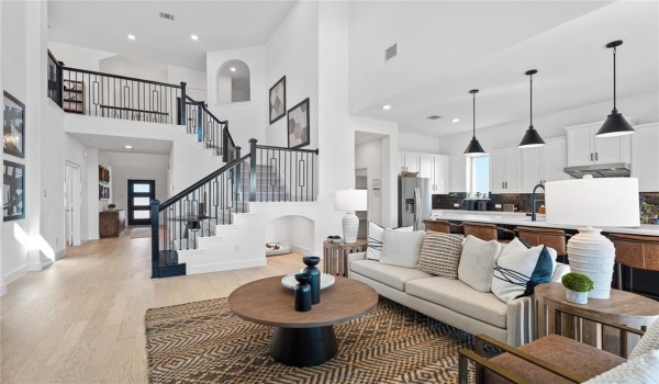 2029 Corbera Drive, Little Elm, TX 75068, 4 Bedrooms Bedrooms, ,3 BathroomsBathrooms,Residential,For Sale,2029 Corbera Drive,20854867