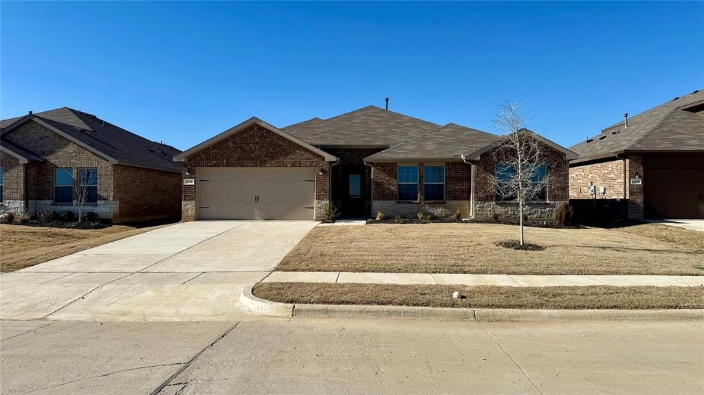 1926 COOKES Lane, Cleburne, TX 76033, 4 Bedrooms Bedrooms, ,2 BathroomsBathrooms,Residential,For Sale,1926 COOKES Lane,20854909
