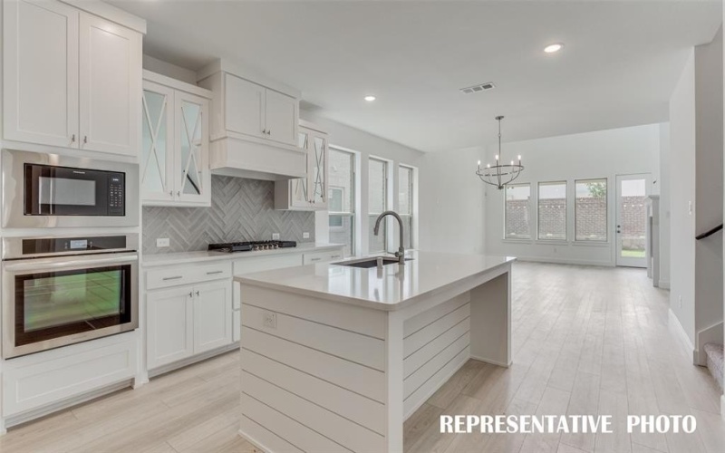 201 Lancaster Street, Mansfield, TX 76063, 4 Habitaciones Habitaciones , ,3 BañosBaños,Residential,En Venta,201 Lancaster Street,20854913