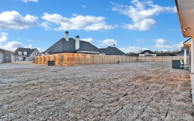 306 Prien Lake Loop, Bossier City, LA 71111, 3 Bedrooms Bedrooms, ,2 BathroomsBathrooms,Residential,For Sale,306 Prien Lake Loop,20855025