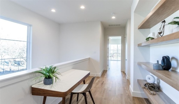 5603 Santa Fe Avenue, Dallas, TX 75214, 3 Bedrooms Bedrooms, ,2 BathroomsBathrooms,Residential,For Sale,5603 Santa Fe Avenue,20855040