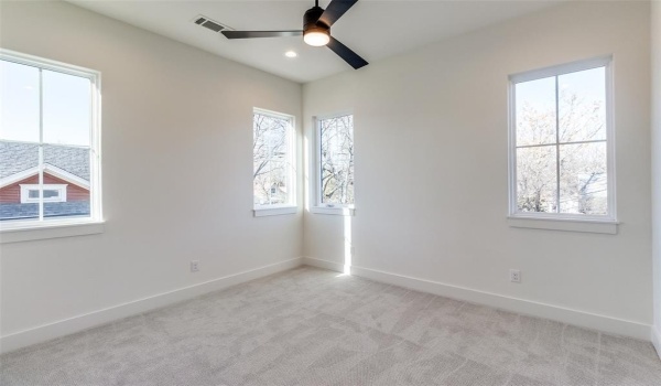 5603 Santa Fe Avenue, Dallas, TX 75214, 3 Bedrooms Bedrooms, ,2 BathroomsBathrooms,Residential,For Sale,5603 Santa Fe Avenue,20855040