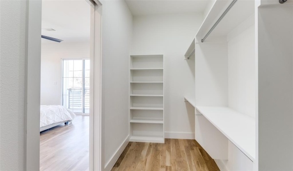 5603 Santa Fe Avenue, Dallas, TX 75214, 3 Bedrooms Bedrooms, ,2 BathroomsBathrooms,Residential,For Sale,5603 Santa Fe Avenue,20855040