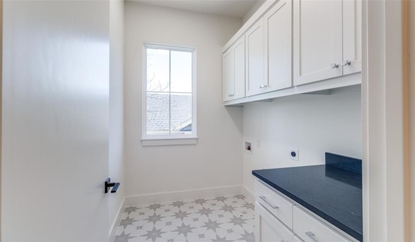 5603 Santa Fe Avenue, Dallas, TX 75214, 3 Bedrooms Bedrooms, ,2 BathroomsBathrooms,Residential,For Sale,5603 Santa Fe Avenue,20855040