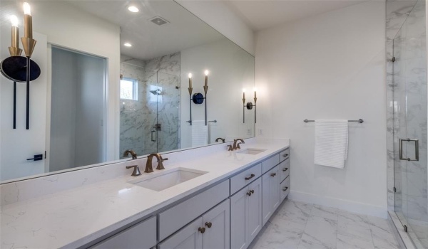 5603 Santa Fe Avenue, Dallas, TX 75214, 3 Bedrooms Bedrooms, ,2 BathroomsBathrooms,Residential,For Sale,5603 Santa Fe Avenue,20855040