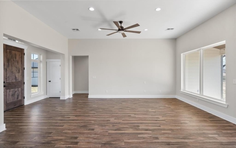 4003 Nettle Road, Streetman, TX 75859, 3 Bedrooms Bedrooms, ,2 BathroomsBathrooms,Residential,For Sale,4003 Nettle Road,20855564