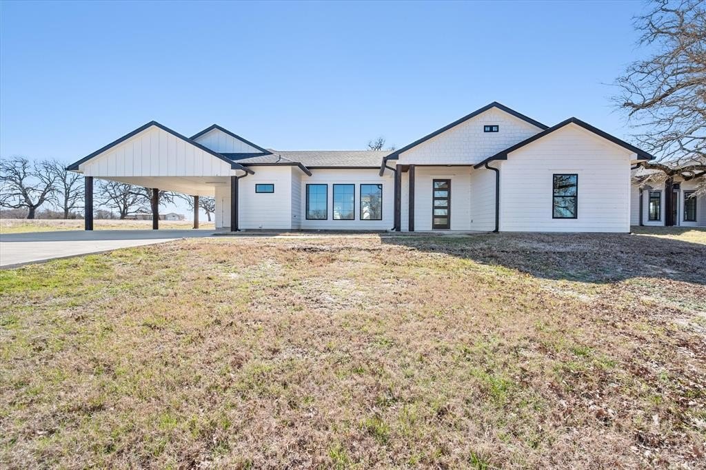 4005 Nettle Road, Streetman, TX 75859, 3 Bedrooms Bedrooms, ,2 BathroomsBathrooms,Residential,For Sale,4005 Nettle Road,20855569