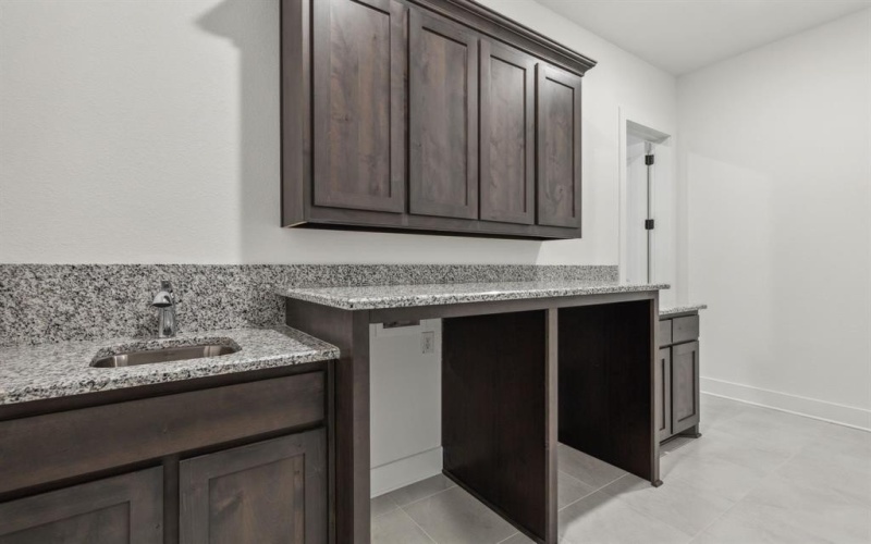 3879 Vase Vine Place, Frisco, TX 75033, 5 Bedrooms Bedrooms, ,5 BathroomsBathrooms,Residential,For Sale,3879 Vase Vine Place,20855579