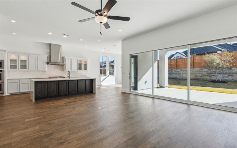 3879 Vase Vine Place, Frisco, TX 75033, 5 Bedrooms Bedrooms, ,5 BathroomsBathrooms,Residential,For Sale,3879 Vase Vine Place,20855579