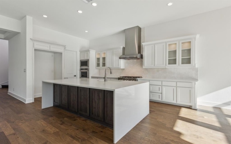 3879 Vase Vine Place, Frisco, TX 75033, 5 Bedrooms Bedrooms, ,5 BathroomsBathrooms,Residential,For Sale,3879 Vase Vine Place,20855579