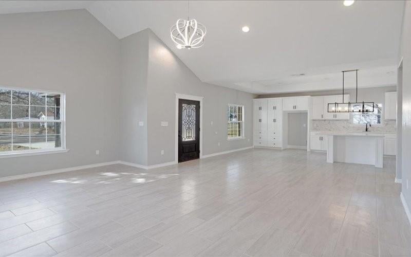 1007 E 1st Street, Mount Pleasant, TX 75455, 3 Bedrooms Bedrooms, ,2 BathroomsBathrooms,Residential,For Sale,1007 E 1st Street,20855859