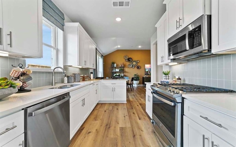 11692 Chepstow Crescent Court, Frisco, TX 75035, 4 Bedrooms Bedrooms, ,3 BathroomsBathrooms,Residential,For Sale,11692 Chepstow Crescent Court,20855905