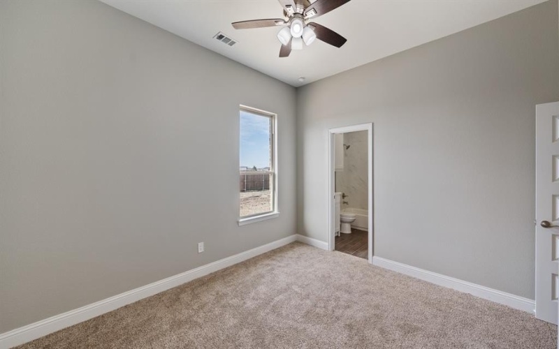 5133 E Holly, Crandall, TX 75114, 4 Bedrooms Bedrooms, ,5 BathroomsBathrooms,Residential,For Sale,5133 E Holly,20856090