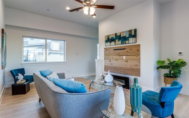 1602 Andrade Place, Dallas, TX 75204, 3 Bedrooms Bedrooms, ,2 BathroomsBathrooms,Residential,For Sale,1602 Andrade Place,20856185