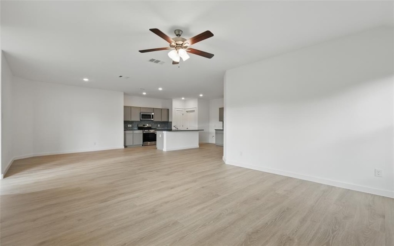 1021 Baker Bridge Drive, Forney, TX 75126, 4 Bedrooms Bedrooms, ,2 BathroomsBathrooms,Residential,For Sale,1021 Baker Bridge Drive,20856272