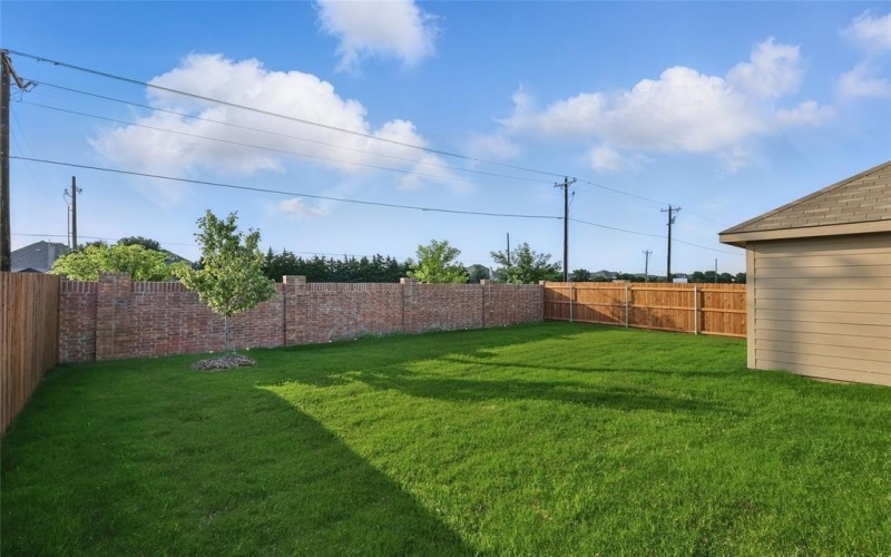1021 Baker Bridge Drive, Forney, TX 75126, 4 Bedrooms Bedrooms, ,2 BathroomsBathrooms,Residential,For Sale,1021 Baker Bridge Drive,20856272