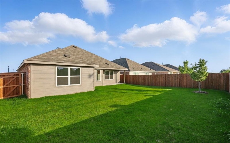 1021 Baker Bridge Drive, Forney, TX 75126, 4 Bedrooms Bedrooms, ,2 BathroomsBathrooms,Residential,For Sale,1021 Baker Bridge Drive,20856272