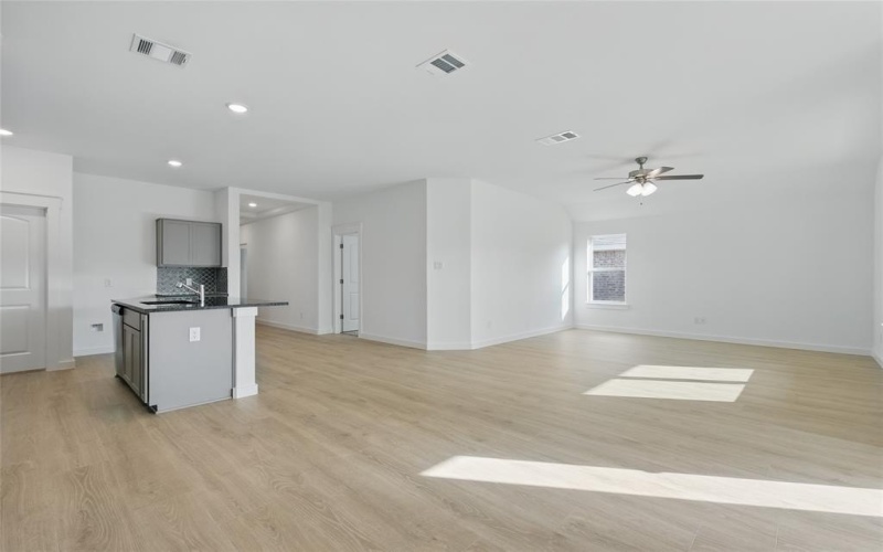 1021 Baker Bridge Drive, Forney, TX 75126, 4 Bedrooms Bedrooms, ,2 BathroomsBathrooms,Residential,For Sale,1021 Baker Bridge Drive,20856272