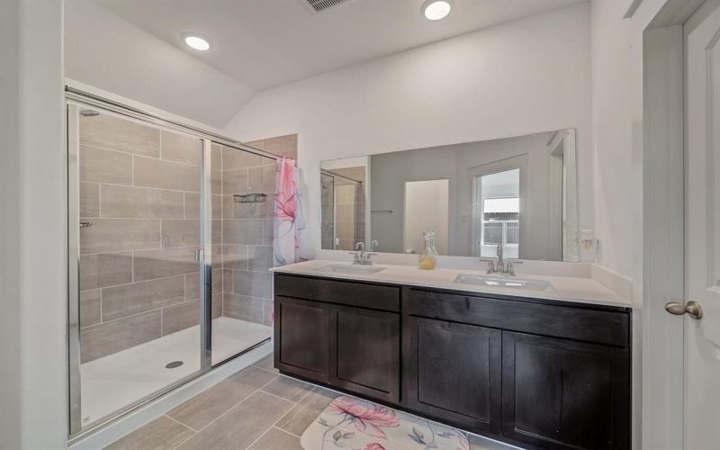 1774 Gleasondale Place, Forney, TX 75126, 4 Bedrooms Bedrooms, ,2 BathroomsBathrooms,Residential,For Sale,1774 Gleasondale Place,20856422