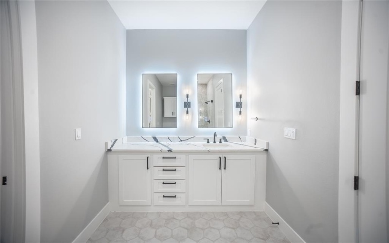 4732 Villa Terrace, Fort Worth, TX 76116, 5 Bedrooms Bedrooms, ,6 BathroomsBathrooms,Residential,For Sale,4732 Villa Terrace,20856446