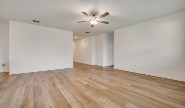 201 Hazlenut Drive, Azle, TX 76020, 3 Bedrooms Bedrooms, ,2 BathroomsBathrooms,Residential,For Sale,201 Hazlenut Drive,20860196