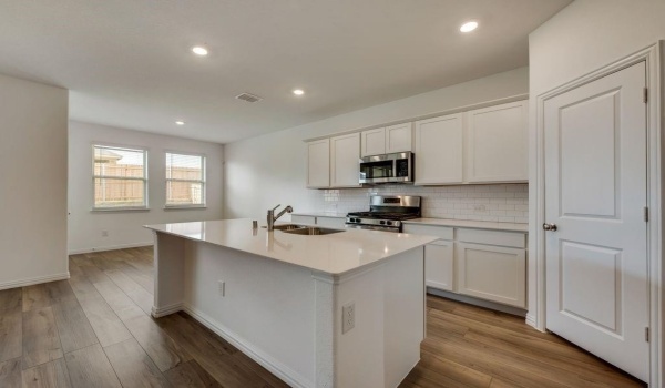 201 Hazlenut Drive, Azle, TX 76020, 3 Bedrooms Bedrooms, ,2 BathroomsBathrooms,Residential,For Sale,201 Hazlenut Drive,20860196