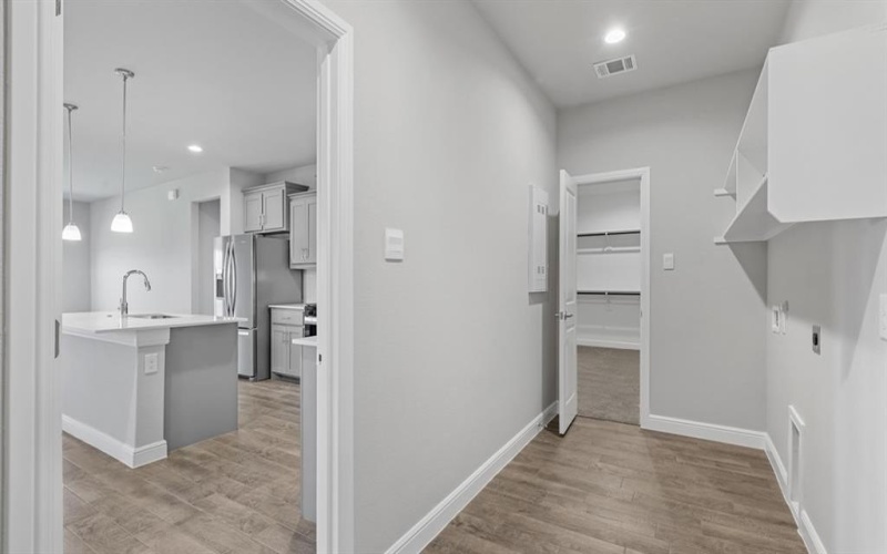 1301 SPEERS Drive, Mansfield, TX 76063, 5 Bedrooms Bedrooms, ,3 BathroomsBathrooms,Residential,For Sale,1301 SPEERS Drive,20860332