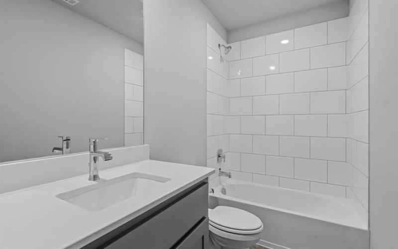 1301 SPEERS Drive, Mansfield, TX 76063, 5 Bedrooms Bedrooms, ,3 BathroomsBathrooms,Residential,For Sale,1301 SPEERS Drive,20860332