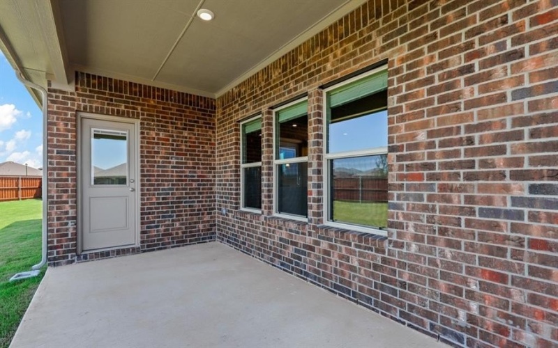 1301 SPEERS Drive, Mansfield, TX 76063, 5 Bedrooms Bedrooms, ,3 BathroomsBathrooms,Residential,For Sale,1301 SPEERS Drive,20860332
