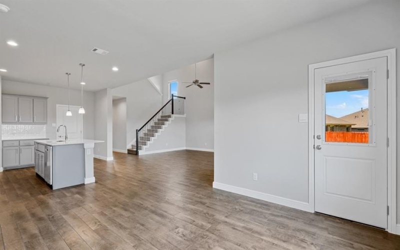 1301 SPEERS Drive, Mansfield, TX 76063, 5 Bedrooms Bedrooms, ,3 BathroomsBathrooms,Residential,For Sale,1301 SPEERS Drive,20860332