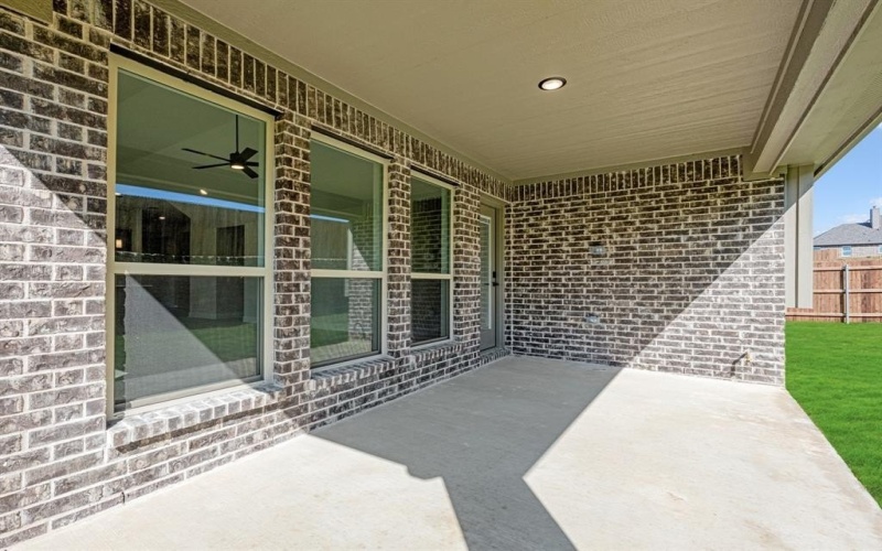 304 Alina Street, Burleson, TX 76028, 4 Habitaciones Habitaciones , ,2 BañosBaños,Residential,En Venta,304 Alina Street,20857513