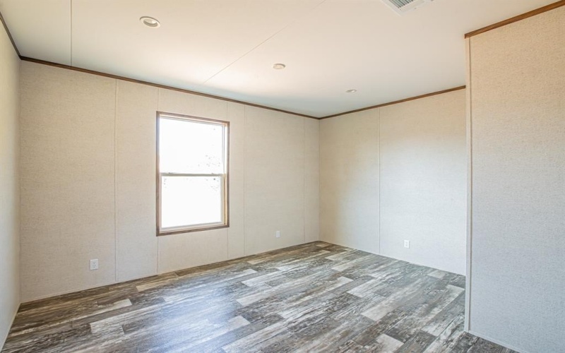 2127 Denver Road, Bowie, TX 76270, 5 Bedrooms Bedrooms, ,2 BathroomsBathrooms,Residential,For Sale,2127 Denver Road,20857611