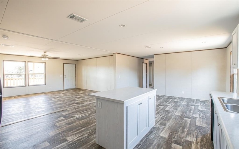 2127 Denver Road, Bowie, TX 76270, 5 Bedrooms Bedrooms, ,2 BathroomsBathrooms,Residential,For Sale,2127 Denver Road,20857611