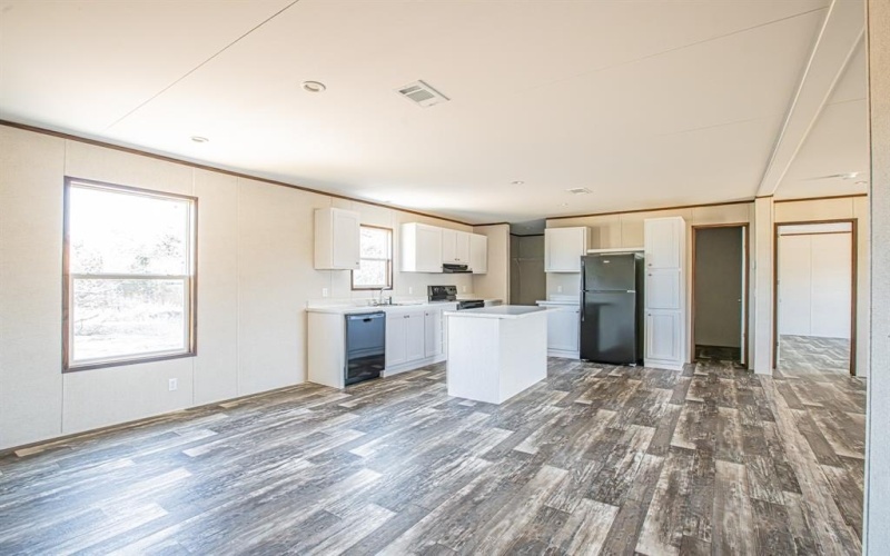 2127 Denver Road, Bowie, TX 76270, 5 Bedrooms Bedrooms, ,2 BathroomsBathrooms,Residential,For Sale,2127 Denver Road,20857611