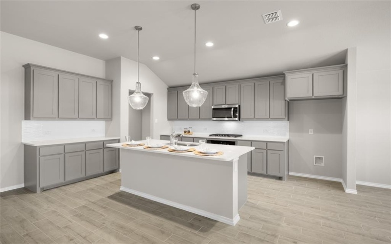 433 Falcon, Azle, TX 76020, 3 Habitaciones Habitaciones , ,2 BañosBaños,Residential,En Venta,433 Falcon,20860488