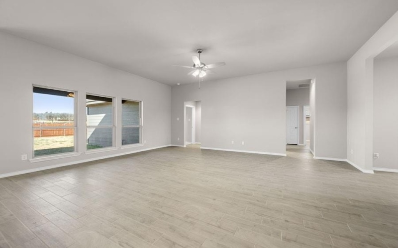 433 Falcon, Azle, TX 76020, 3 Habitaciones Habitaciones , ,2 BañosBaños,Residential,En Venta,433 Falcon,20860488