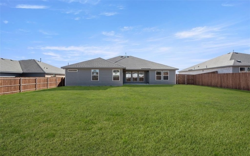433 Falcon, Azle, TX 76020, 3 Habitaciones Habitaciones , ,2 BañosBaños,Residential,En Venta,433 Falcon,20860488