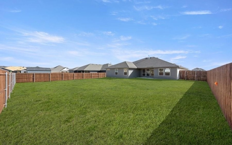 433 Falcon, Azle, TX 76020, 3 Habitaciones Habitaciones , ,2 BañosBaños,Residential,En Venta,433 Falcon,20860488