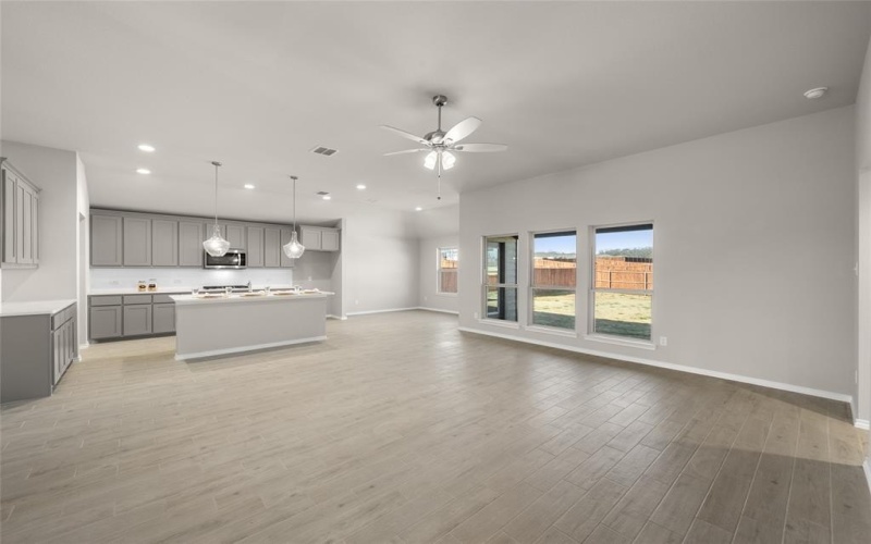 433 Falcon, Azle, TX 76020, 3 Habitaciones Habitaciones , ,2 BañosBaños,Residential,En Venta,433 Falcon,20860488