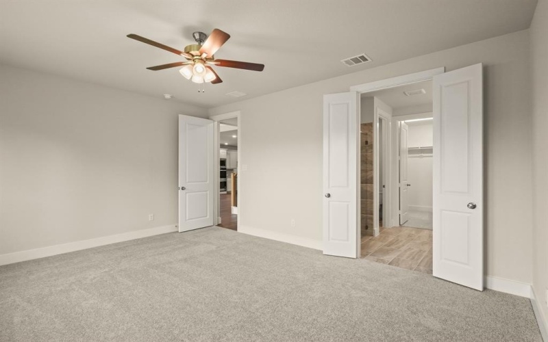 6301 Belle Court, Garland, TX 75043, 4 Bedrooms Bedrooms, ,5 BathroomsBathrooms,Residential,For Sale,6301 Belle Court,20857645