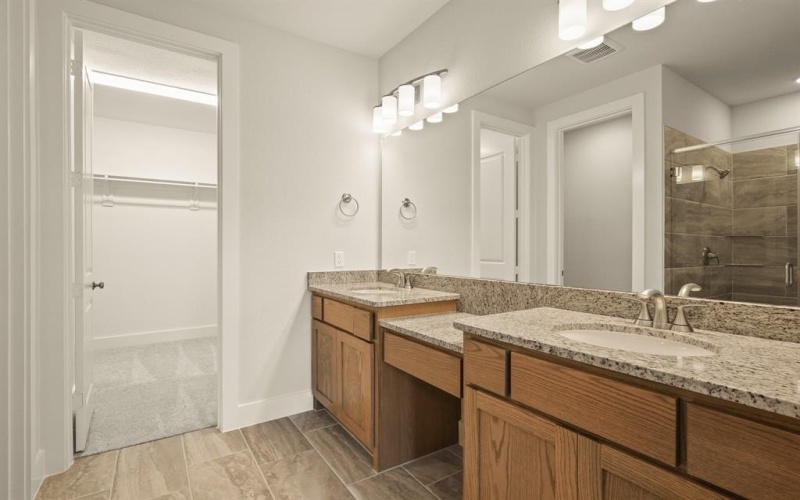 6301 Belle Court, Garland, TX 75043, 4 Bedrooms Bedrooms, ,5 BathroomsBathrooms,Residential,For Sale,6301 Belle Court,20857645