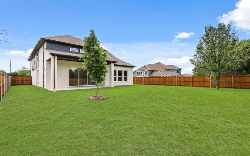 6301 Belle Court, Garland, TX 75043, 4 Bedrooms Bedrooms, ,5 BathroomsBathrooms,Residential,For Sale,6301 Belle Court,20857645