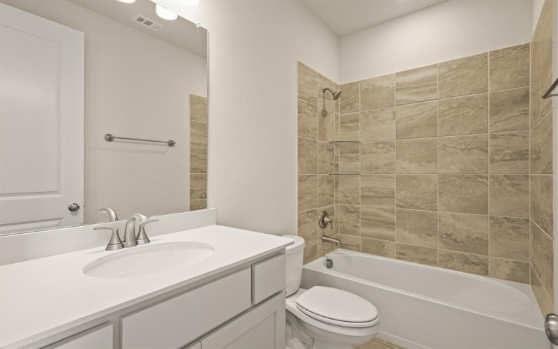 6301 Belle Court, Garland, TX 75043, 4 Bedrooms Bedrooms, ,5 BathroomsBathrooms,Residential,For Sale,6301 Belle Court,20857645